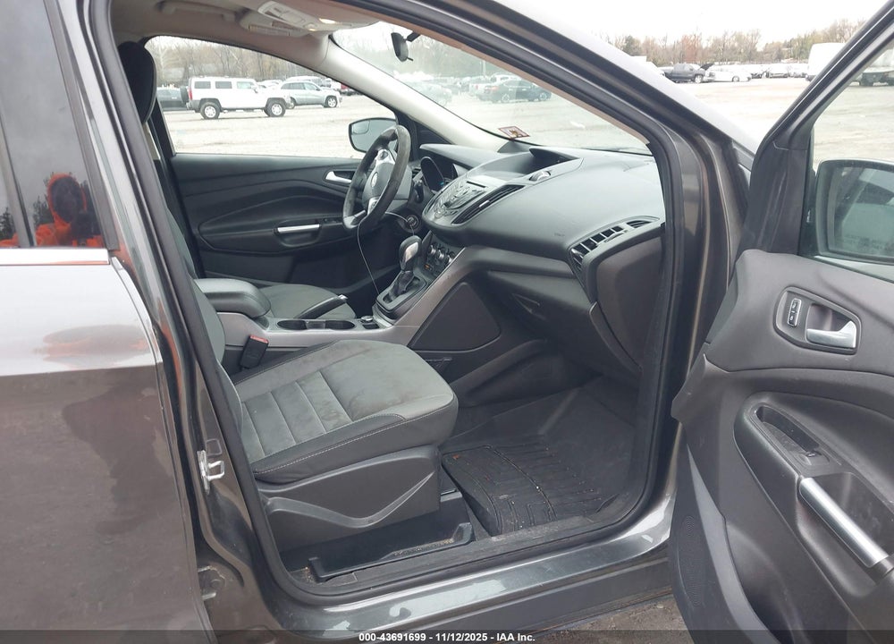 2016 FORD ESCAPE SE VIN: 1FMCU0G76GUA48590