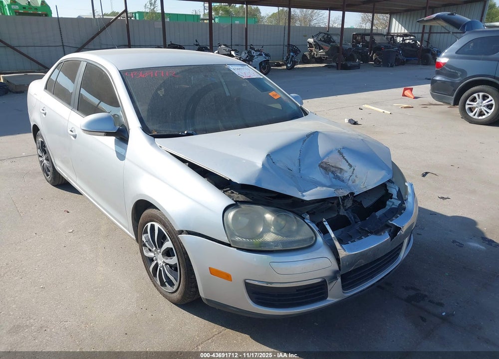 2008 VOLKSWAGEN JETTA S VIN: 3VWJM71K68M130355
