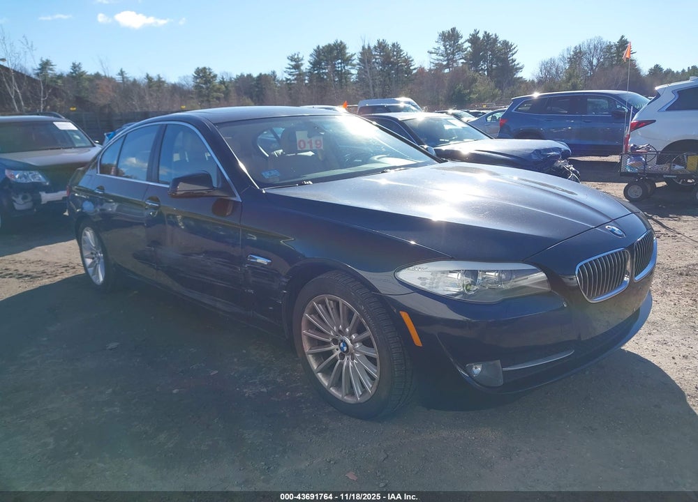 2011 BMW 528I VIN: WBAFR1C5XBC751408
