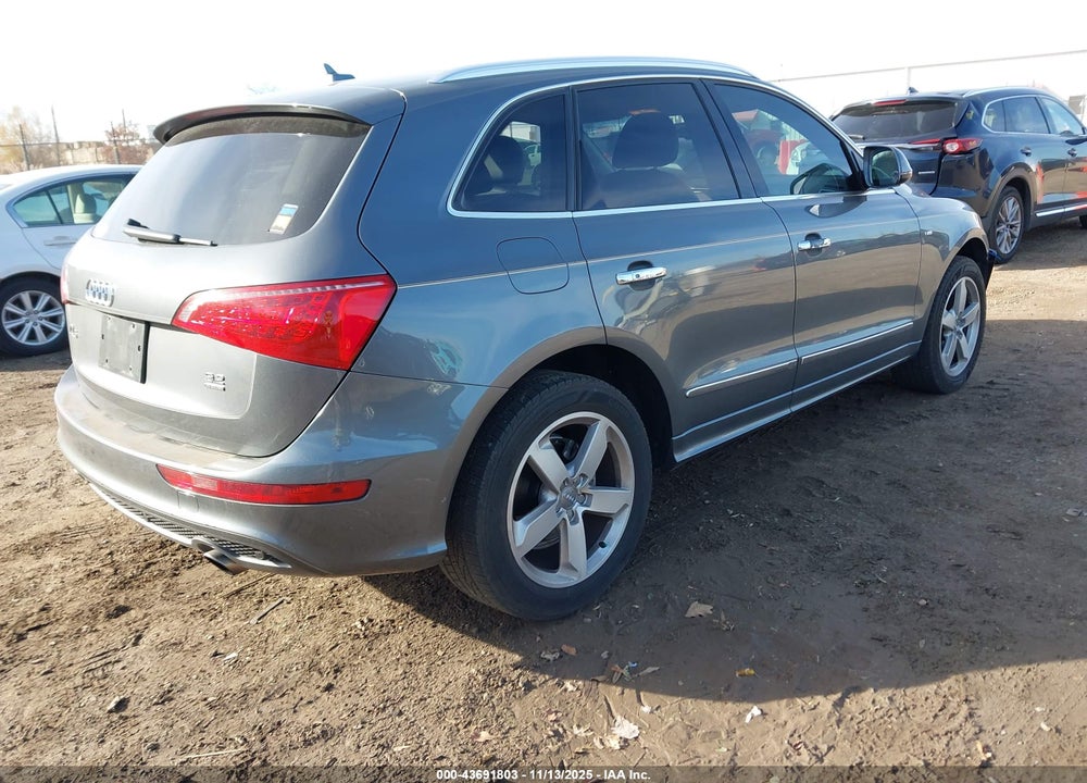 2012 AUDI Q5 3.2 PREMIUM PLUS VIN: WA1DKAFP1CA126611