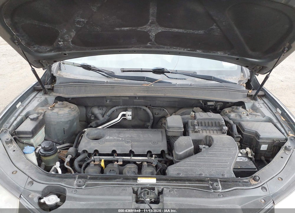 2010 HYUNDAI SANTA FE GLS VIN: 5NMSG3AB4AH396568