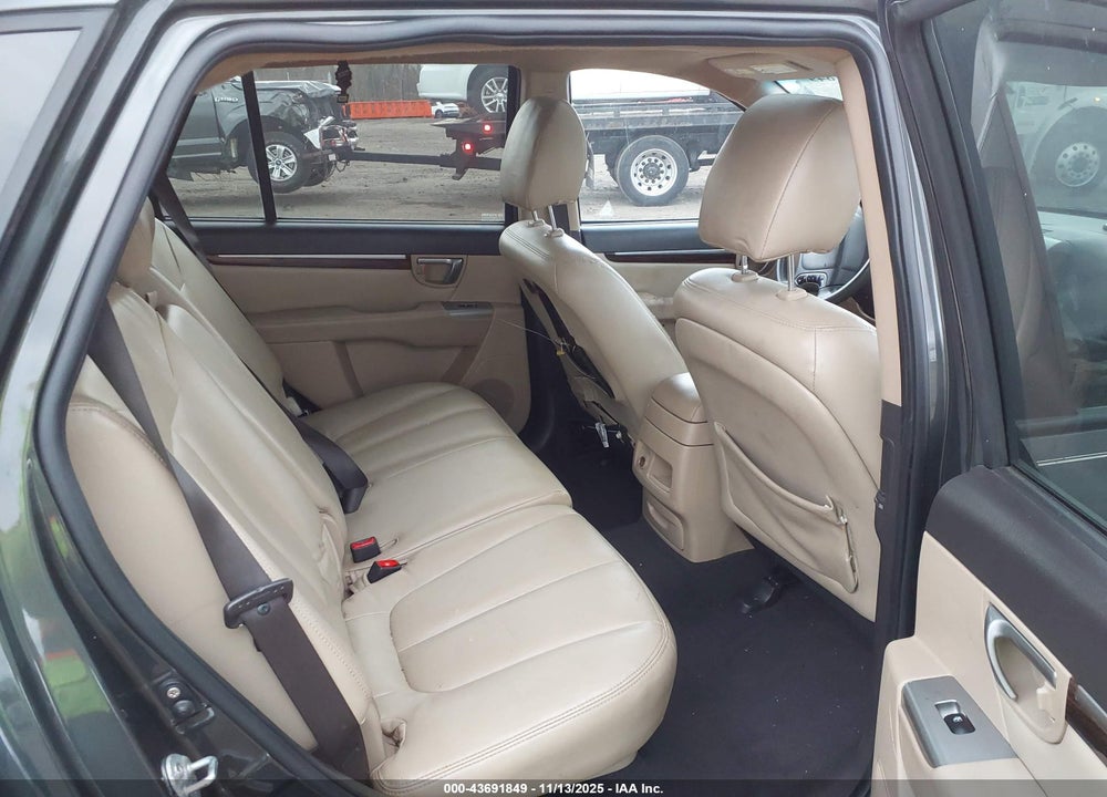 2010 HYUNDAI SANTA FE GLS VIN: 5NMSG3AB4AH396568