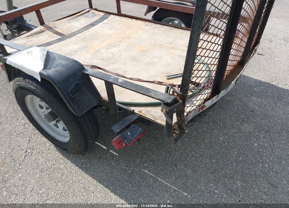 2022 C/S TRAILER OTHER VIN: 4YMBU0611NG021187