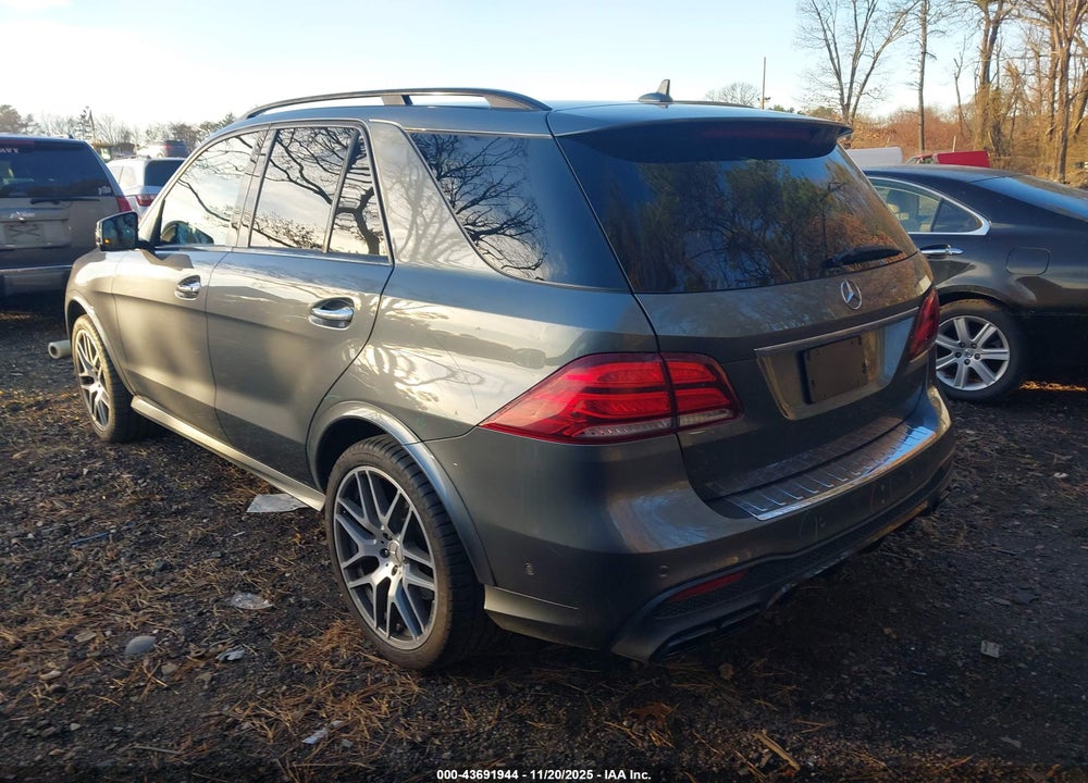 2017 MERCEDES-BENZ AMG GLE 63 VIN: 4JGDA7FB3HA918164
