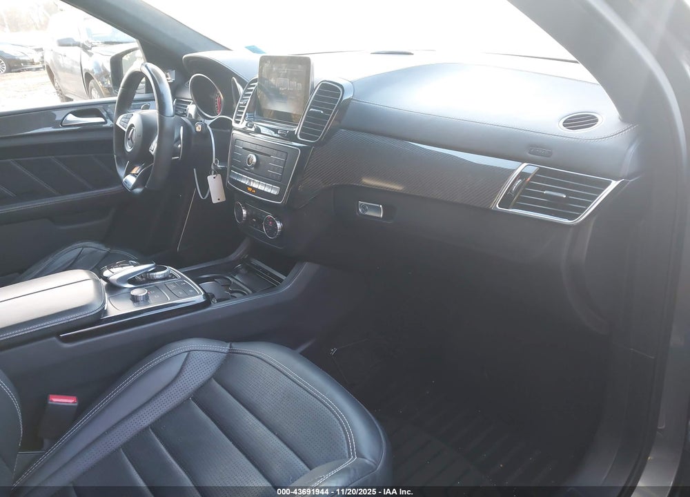 2017 MERCEDES-BENZ AMG GLE 63 VIN: 4JGDA7FB3HA918164
