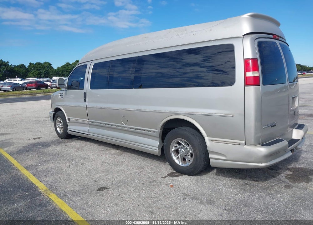 2008 CHEVROLET EXPRESS UPFITTER VIN: 1GBGG29K881216764