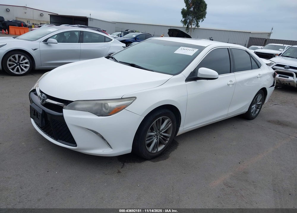 2017 TOYOTA CAMRY SE VIN: 4T1BF1FK2HU422549