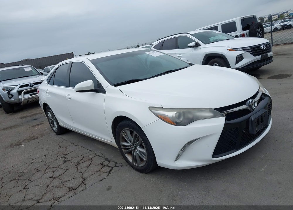 2017 TOYOTA CAMRY SE VIN: 4T1BF1FK2HU422549