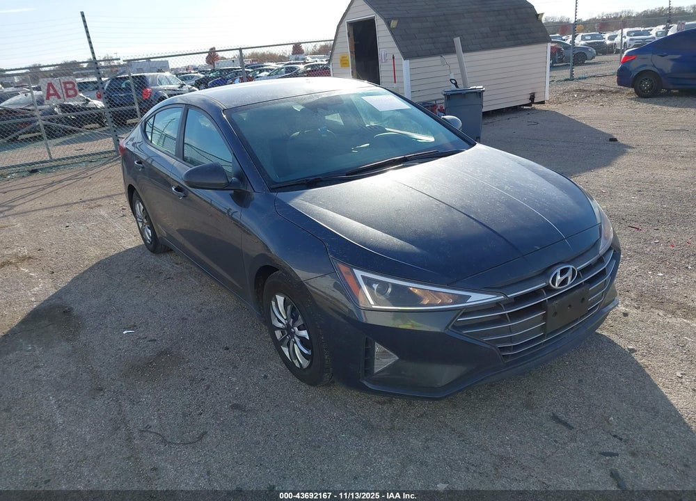 2020 HYUNDAI ELANTRA SE VIN: 5NPD74LF2LH617945