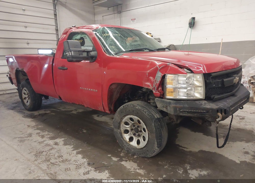 2011 CHEVROLET SILVERADO 1500 WORK TRUCK VIN: 1GCNKPE06BZ255719
