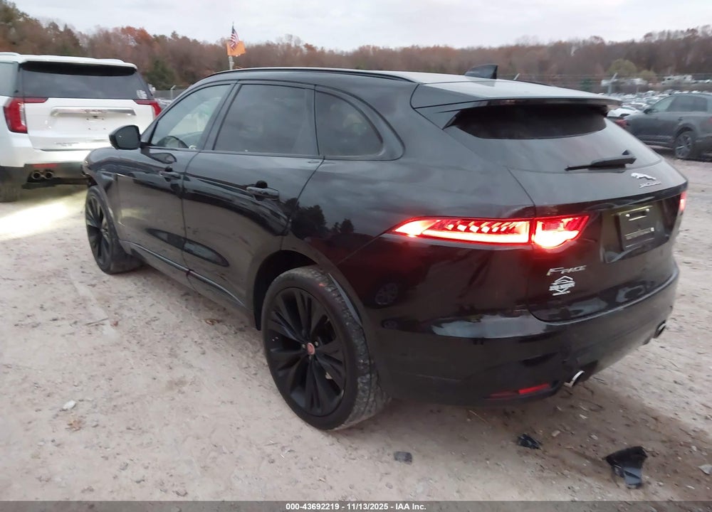 2017 JAGUAR F-PACE S VIN: SADCM2BV5HA892309