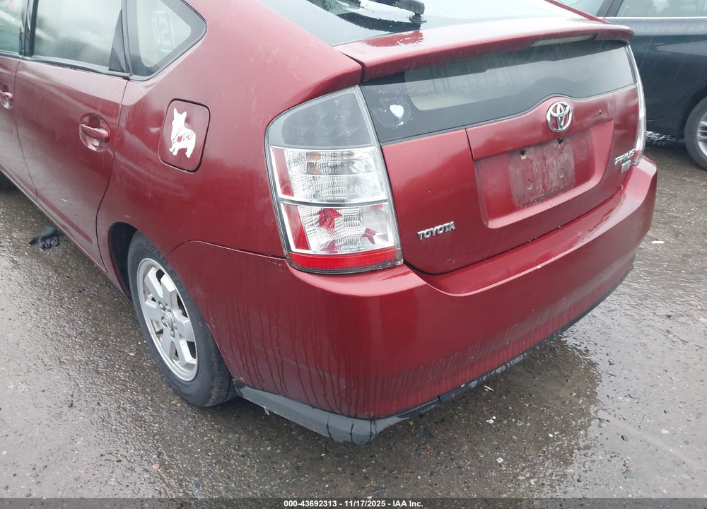 2005 TOYOTA PRIUS VIN: JTDKB20U057052969