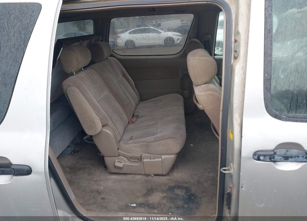 2002 TOYOTA SIENNA CE VIN: 4T3ZF19C92U484418