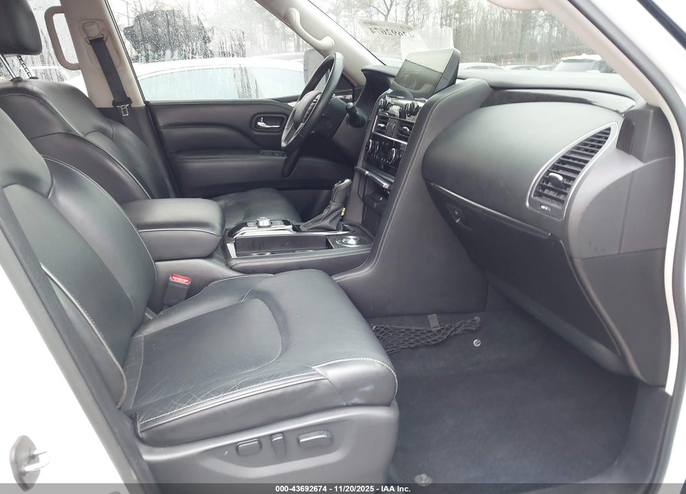 2022 INFINITI QX80 LUXE VIN: JN8AZ2AFXN9743314
