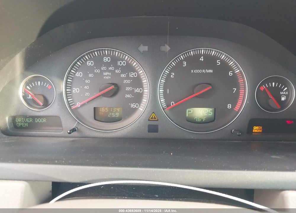 2006 VOLVO XC90 VIN: YV4CZ852761277899