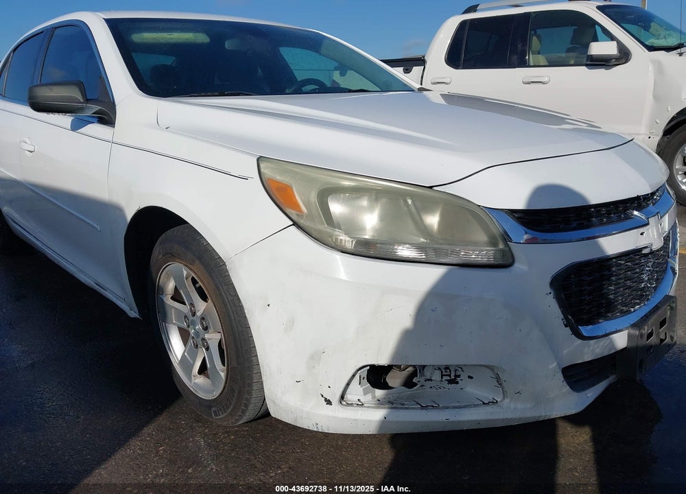 2015 CHEVROLET MALIBU LS VIN: 1G11B5SL4FF137704