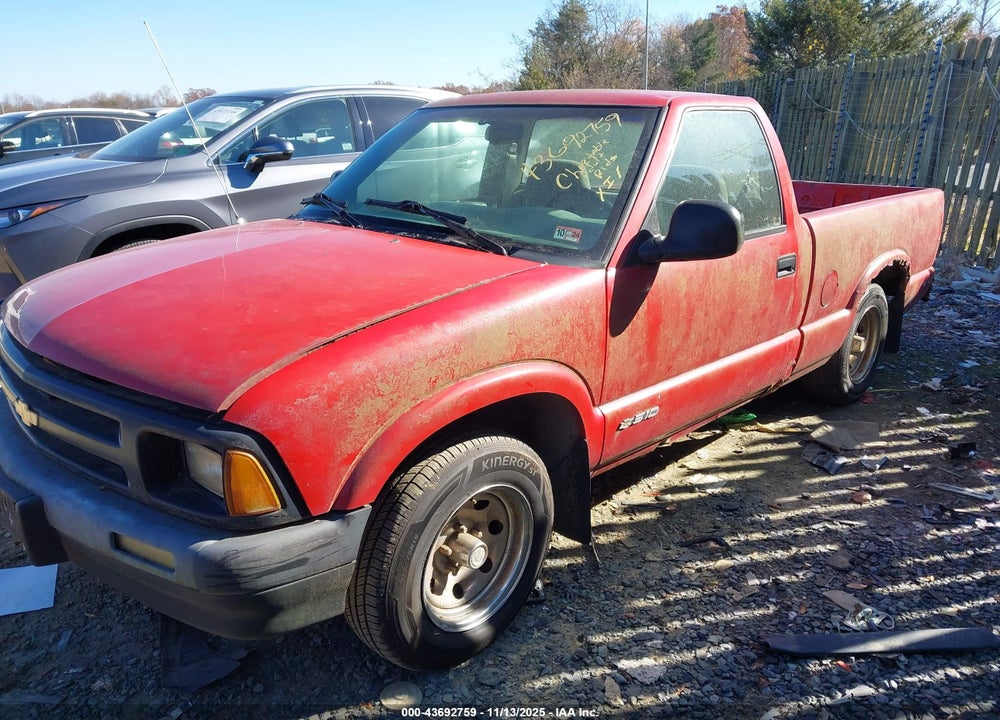 1995 CHEVROLET S TRUCK S10 VIN: 1GCCS1448S8118005