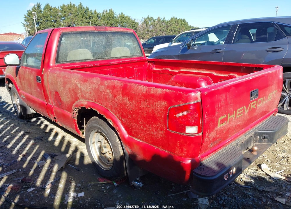 1995 CHEVROLET S TRUCK S10 VIN: 1GCCS1448S8118005