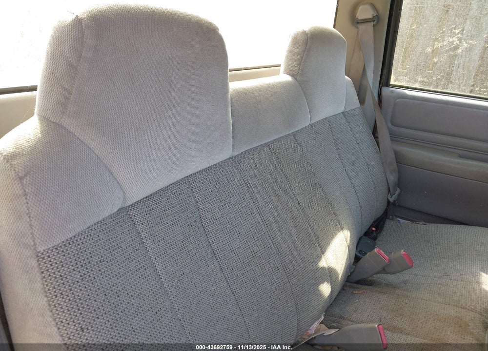 1995 CHEVROLET S TRUCK S10 VIN: 1GCCS1448S8118005