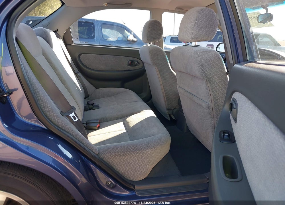 2002 KIA SPECTRA LS VIN: KNAFB121225190970