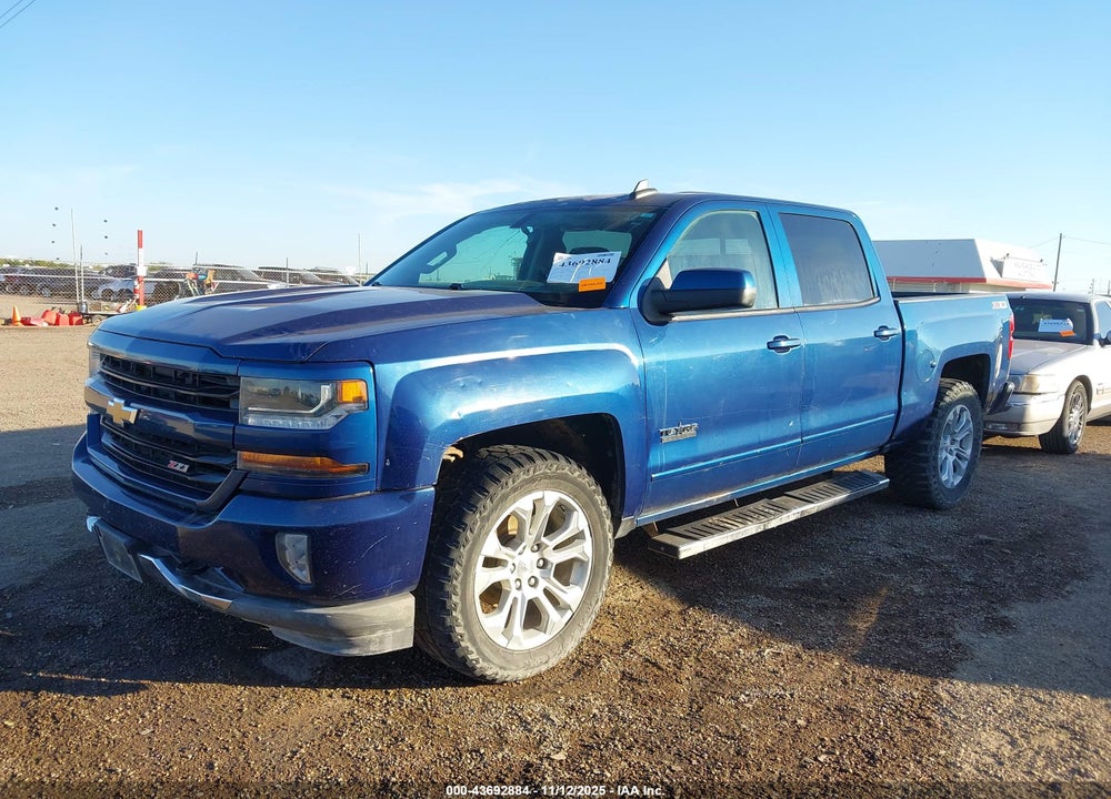 2017 CHEVROLET SILVERADO 1500 2LT VIN: 3GCUKREC1HG464781