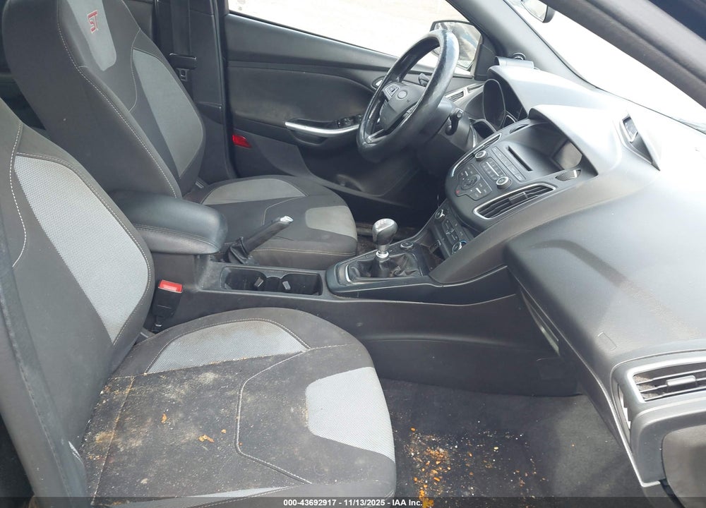 2017 FORD FOCUS ST VIN: 1FADP3L97HL301549