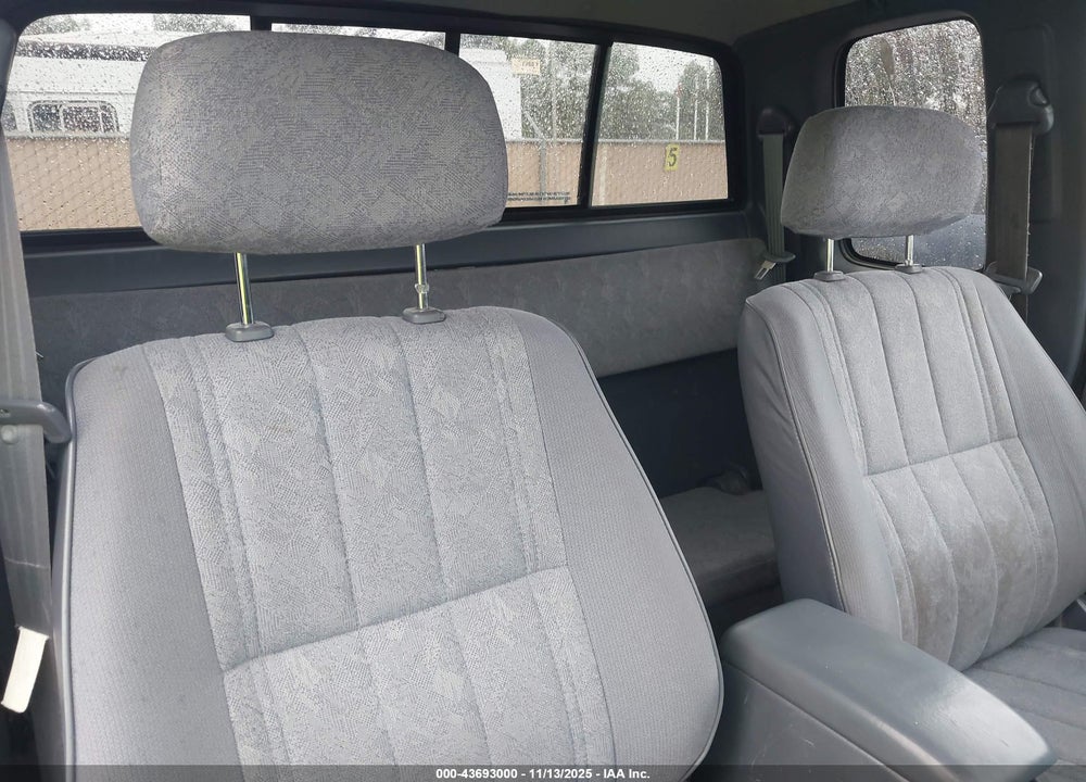 2000 TOYOTA TACOMA PRERUNNER V6 VIN: 4TASN92N5YZ613080