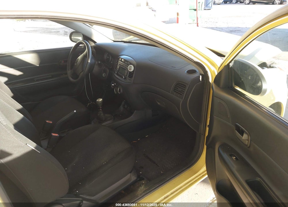 2009 HYUNDAI ACCENT SE VIN: KMHCN36CX9U116731