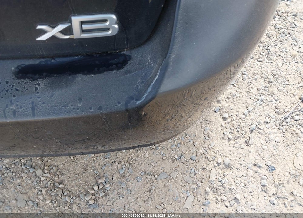 2010 SCION XB VIN: JTLZE4FE3A1098976
