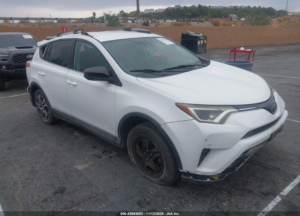 2017 TOYOTA RAV4 LE VIN: 2T3BFREV2HW659673