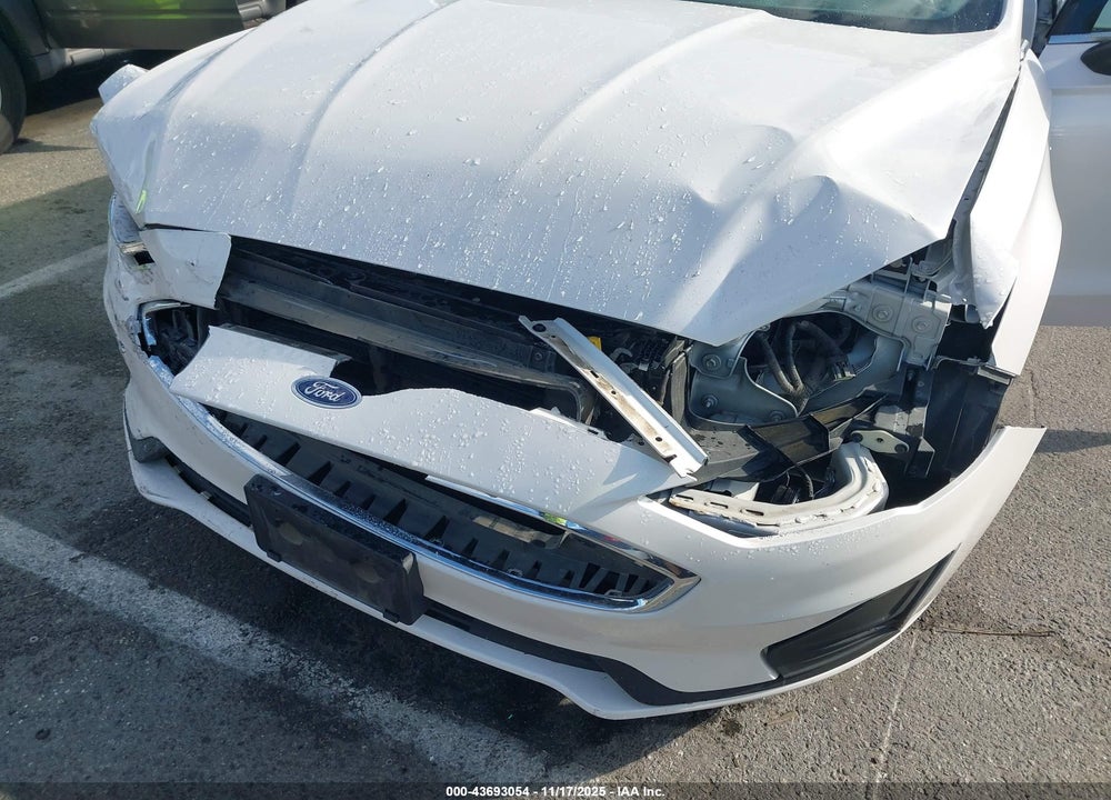 2019 FORD FUSION SE VIN: 3FA6P0HD6KR104157