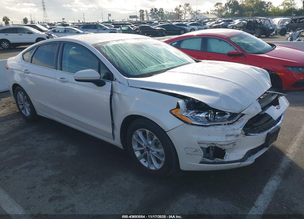 2019 FORD FUSION SE VIN: 3FA6P0HD6KR104157