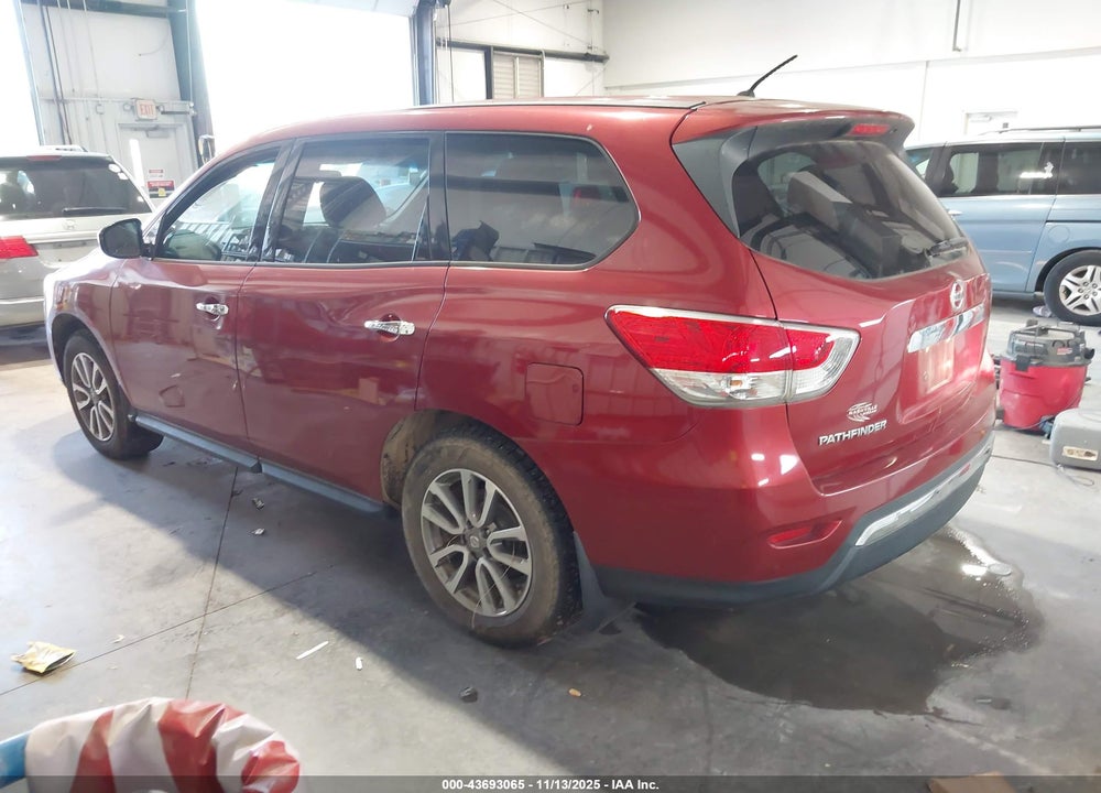 2014 NISSAN PATHFINDER S VIN: 5N1AR2MN5EC605094