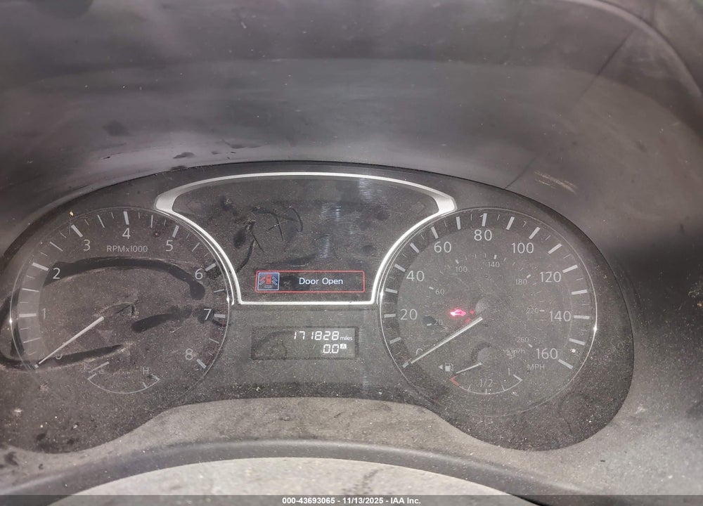 2014 NISSAN PATHFINDER S VIN: 5N1AR2MN5EC605094