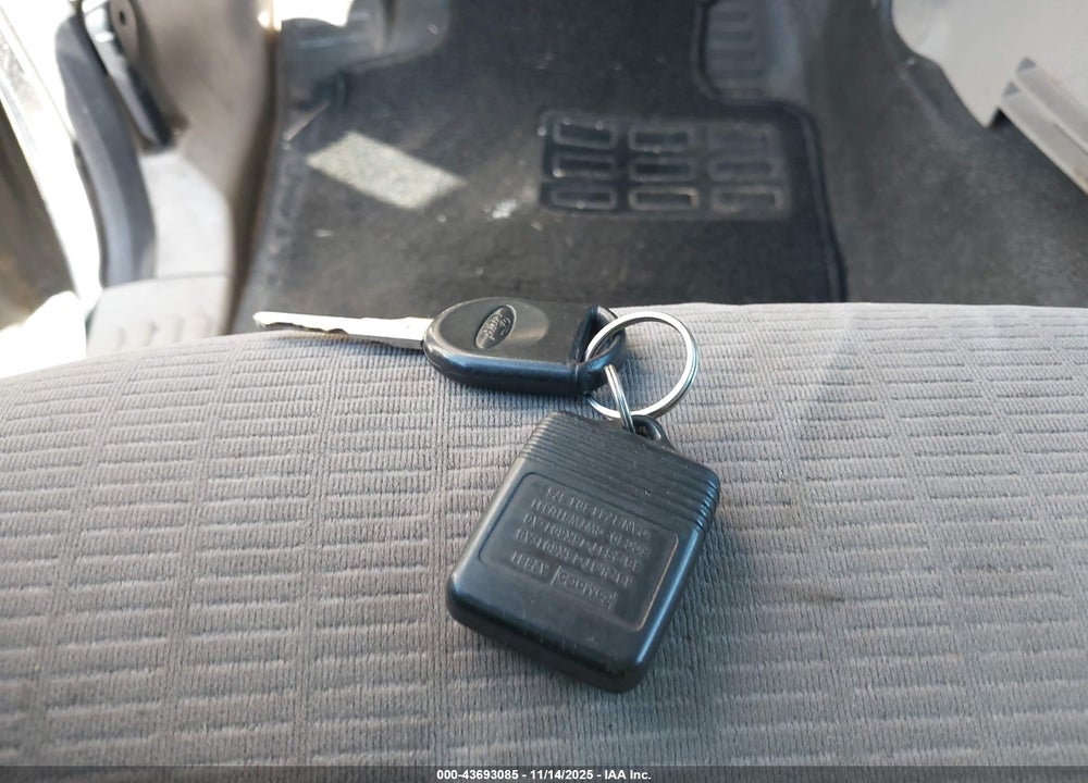 2007 FORD EXPLORER SPORT TRAC VIN: 1FMEU31K97UA29040