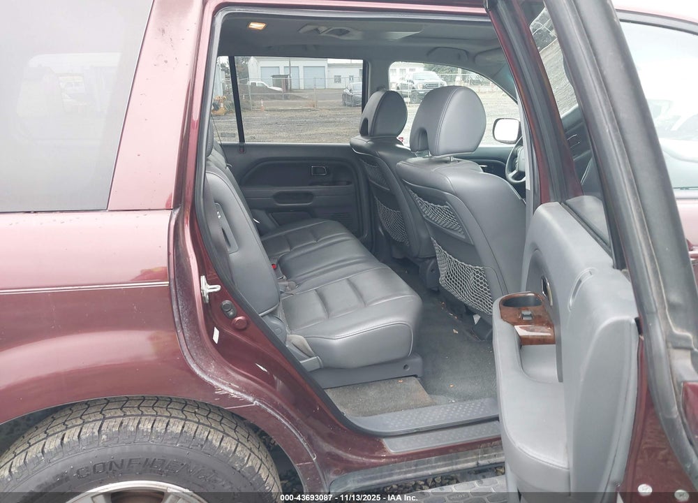 2007 HONDA PILOT EX-L VIN: 2HKYF18637H501509