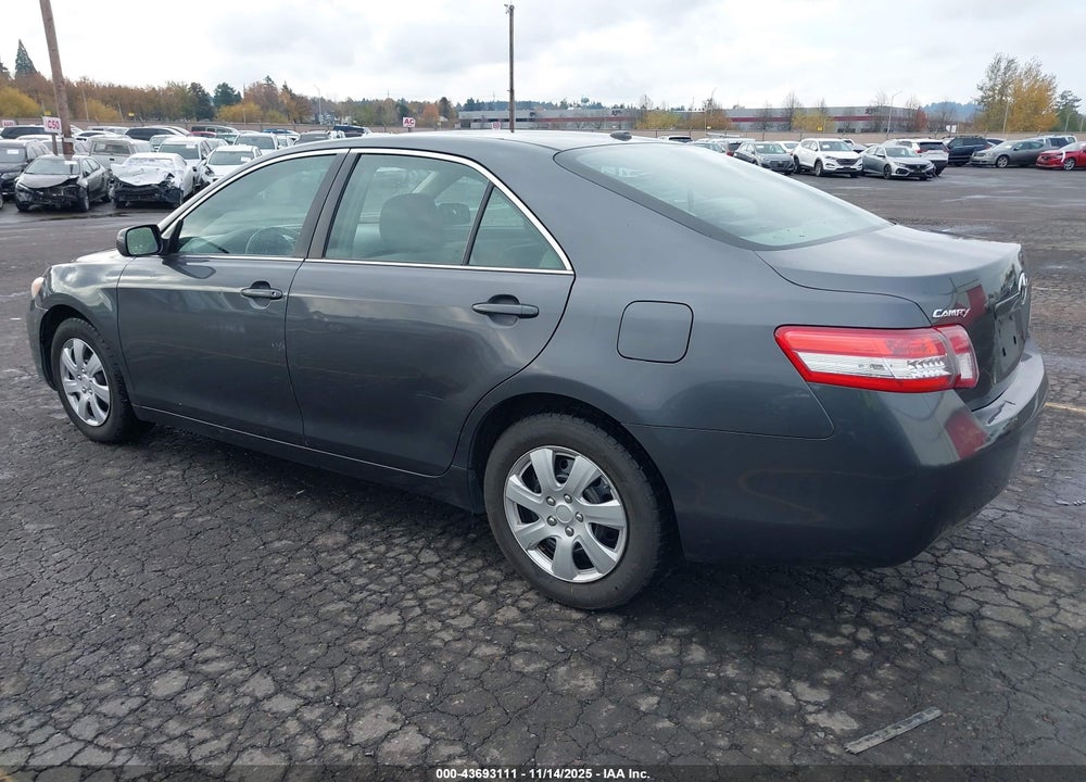 2011 TOYOTA CAMRY LE VIN: 4T1BF3EK3BU737980