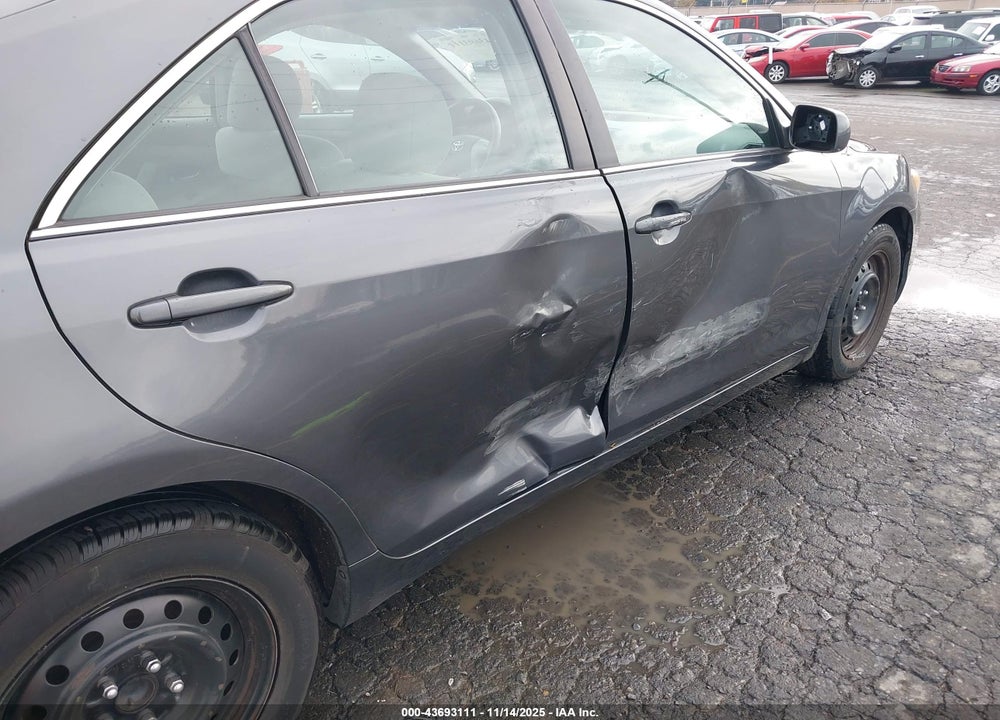2011 TOYOTA CAMRY LE VIN: 4T1BF3EK3BU737980