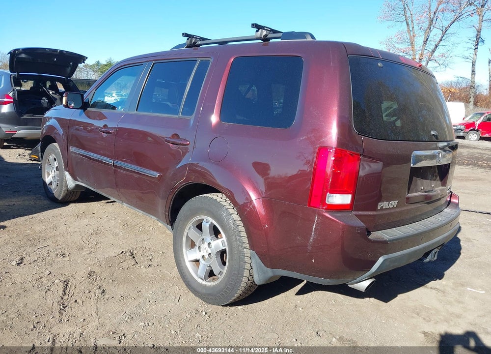 2010 HONDA PILOT TOURING VIN: 5FNYF4H89AB030653