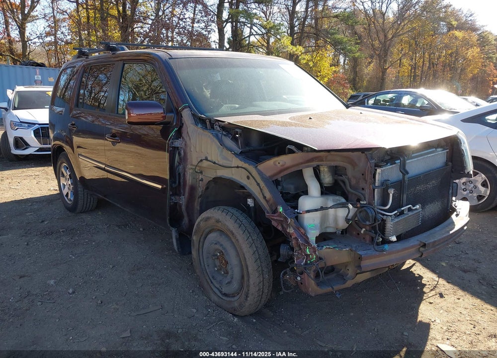 2010 HONDA PILOT TOURING VIN: 5FNYF4H89AB030653