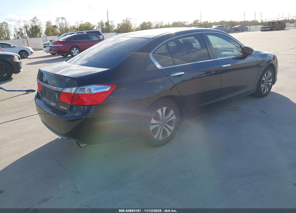 2015 HONDA ACCORD LX VIN: 1HGCR2F38FA130273