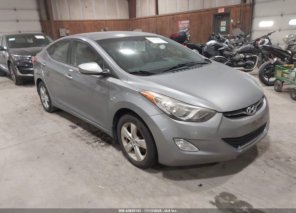 2013 HYUNDAI ELANTRA GLS VIN: KMHDH4AE5DU978239