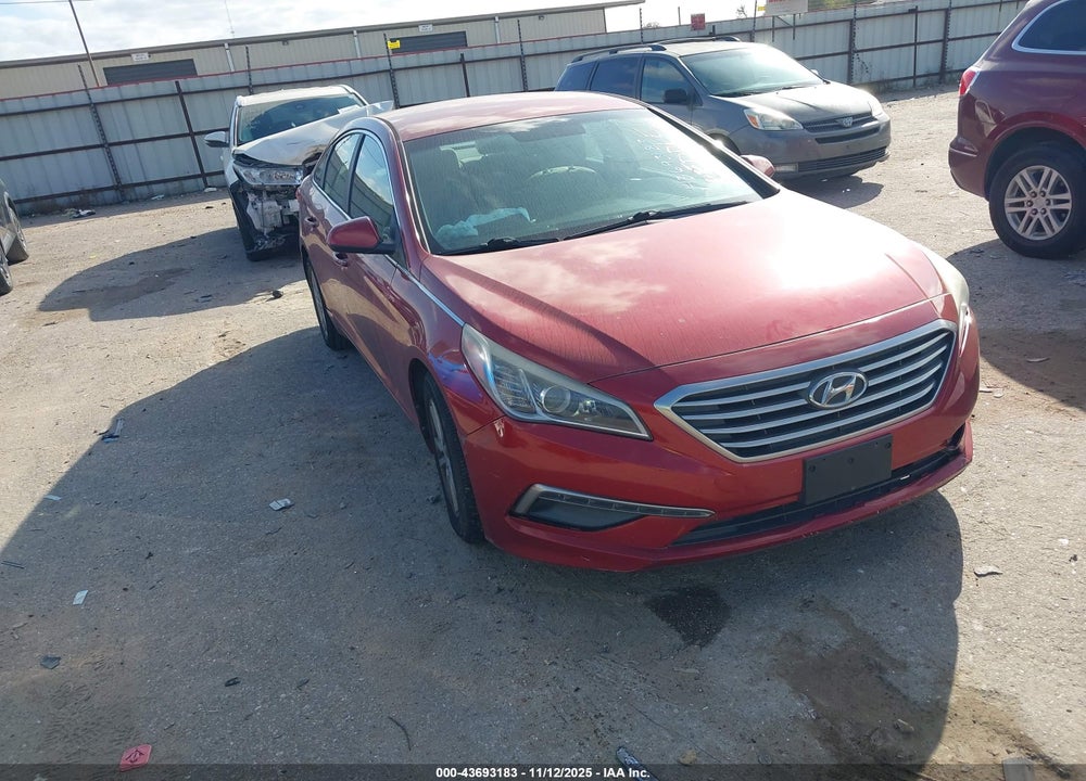 2015 HYUNDAI SONATA SE VIN: 5NPE24AF3FH204295