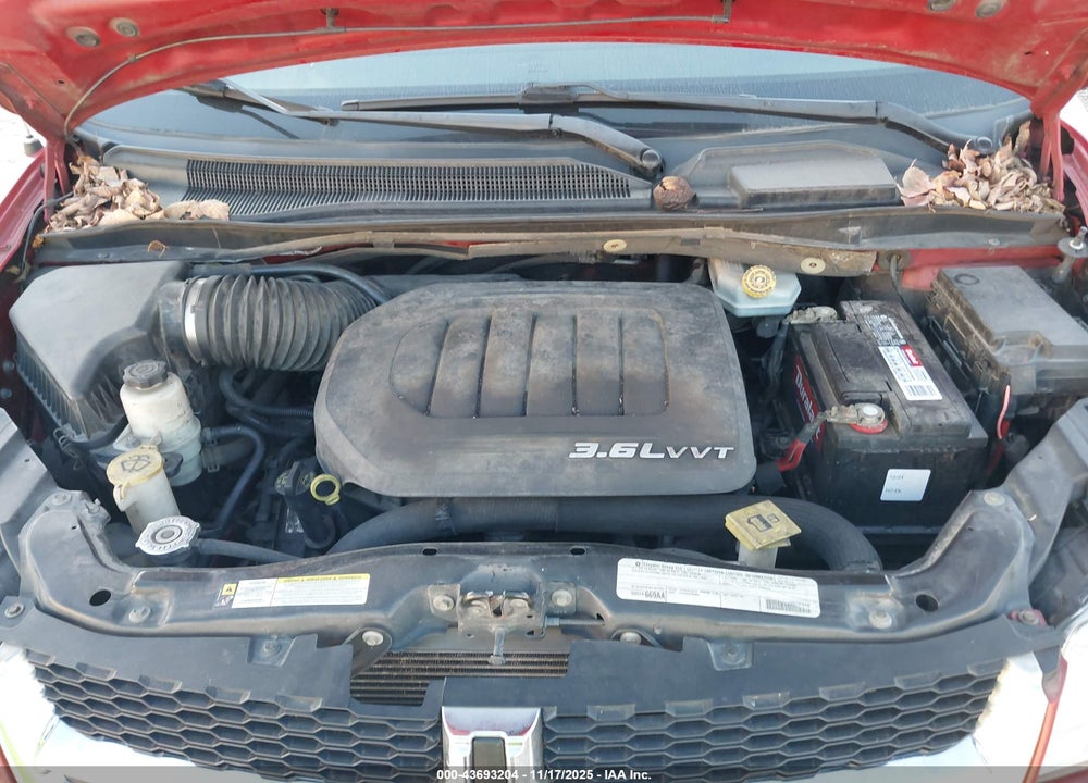 2012 DODGE GRAND CARAVAN CREW VIN: 2C4RDGDG1CR247100