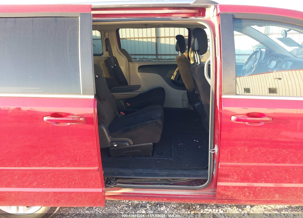 2012 DODGE GRAND CARAVAN CREW VIN: 2C4RDGDG1CR247100