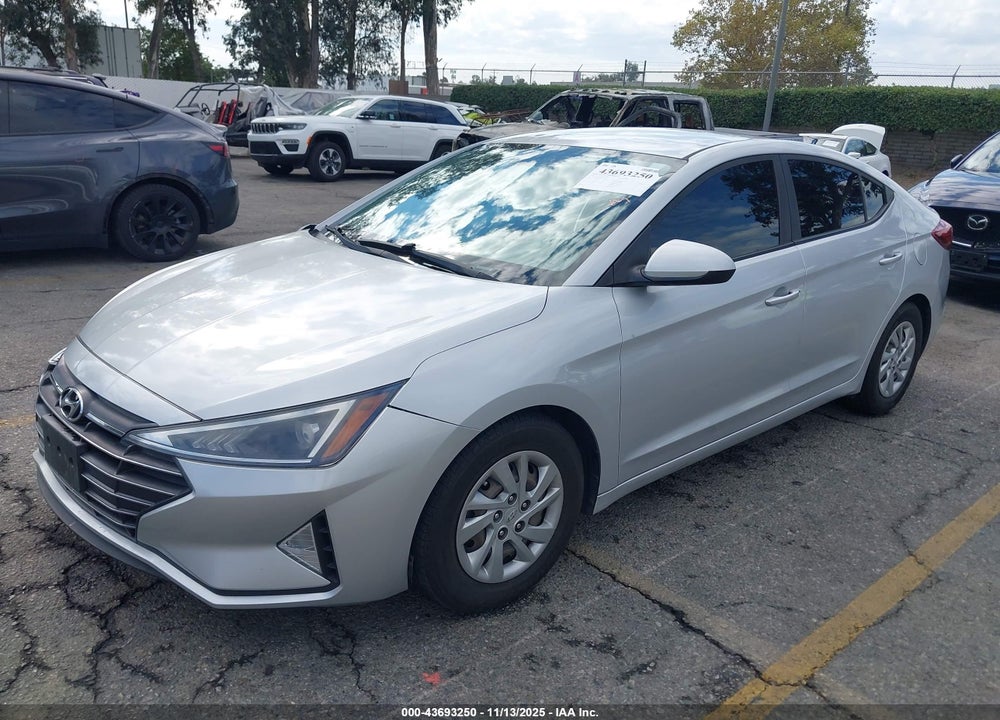 2019 HYUNDAI ELANTRA VIN: KMHD74LF5KU861119