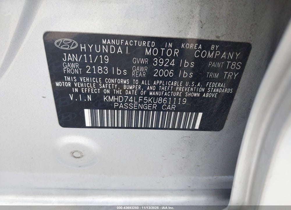 2019 HYUNDAI ELANTRA VIN: KMHD74LF5KU861119