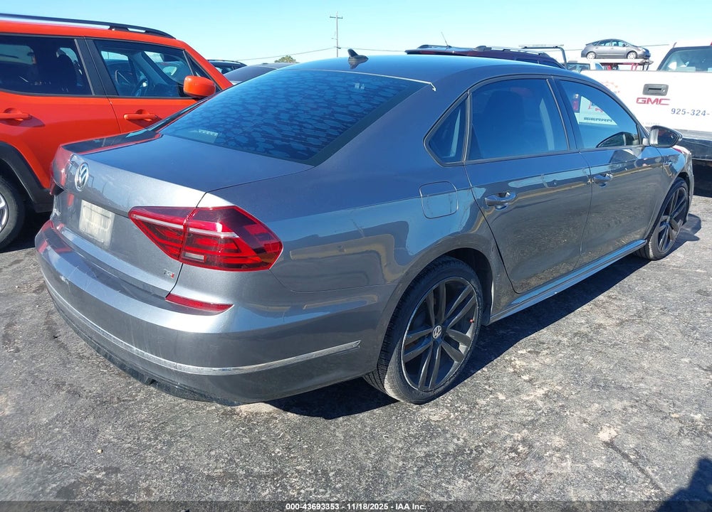 2018 VOLKSWAGEN PASSAT 2.0T R-LINE/2.0T S VIN: 1VWAA7A3XJC019963
