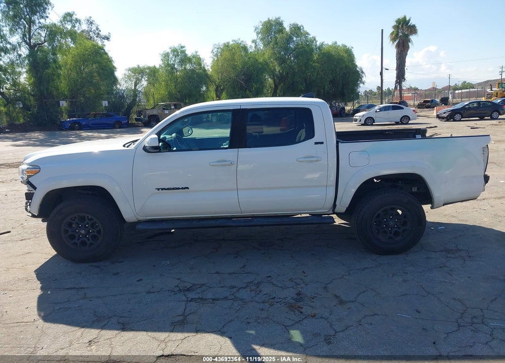 2020 TOYOTA TACOMA SR5 V6 VIN: 3TMAZ5CN8LM136652