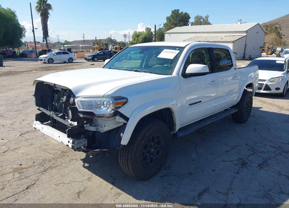 2020 TOYOTA TACOMA SR5 V6 VIN: 3TMAZ5CN8LM136652